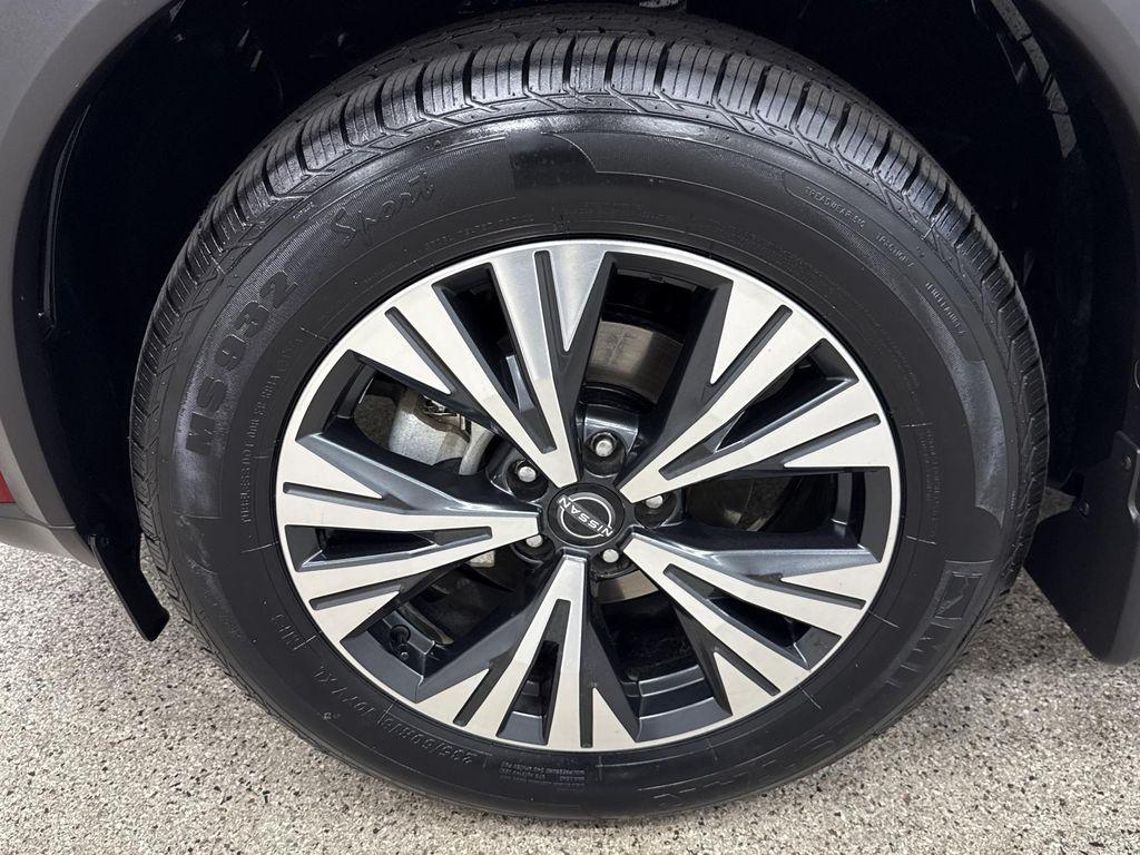 used 2022 Nissan Rogue car, priced at $21,997