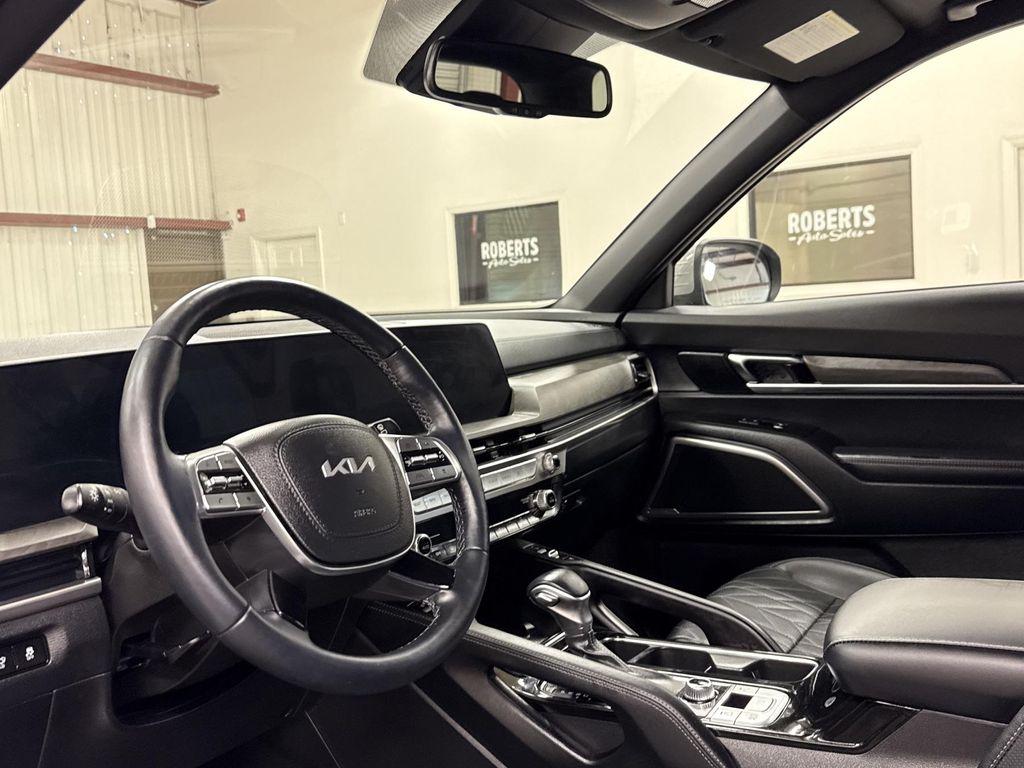 used 2024 Kia Telluride car, priced at $42,997