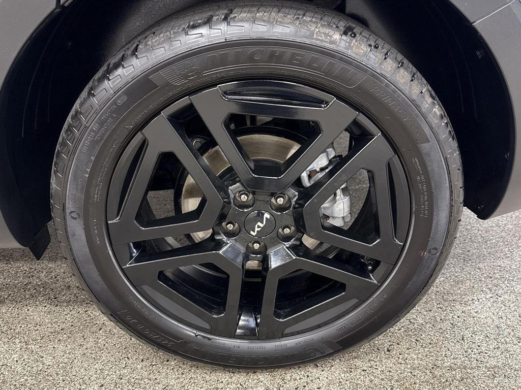 used 2024 Kia Telluride car, priced at $42,997