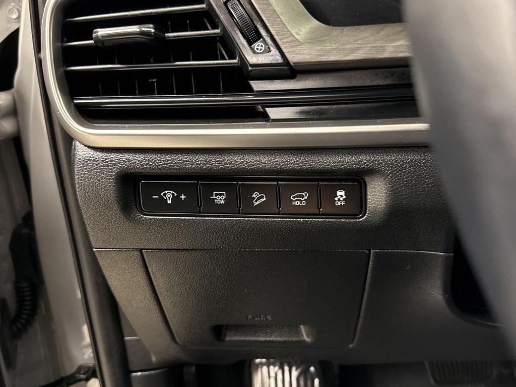 used 2024 Kia Telluride car, priced at $42,997