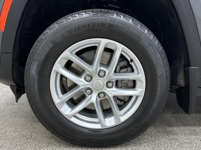 used 2022 Jeep Grand Cherokee L car, priced at $30,997