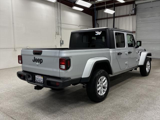 used 2023 Jeep Gladiator car, priced at $33,997