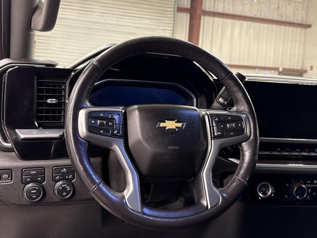 used 2022 Chevrolet Silverado 1500 car, priced at $29,997