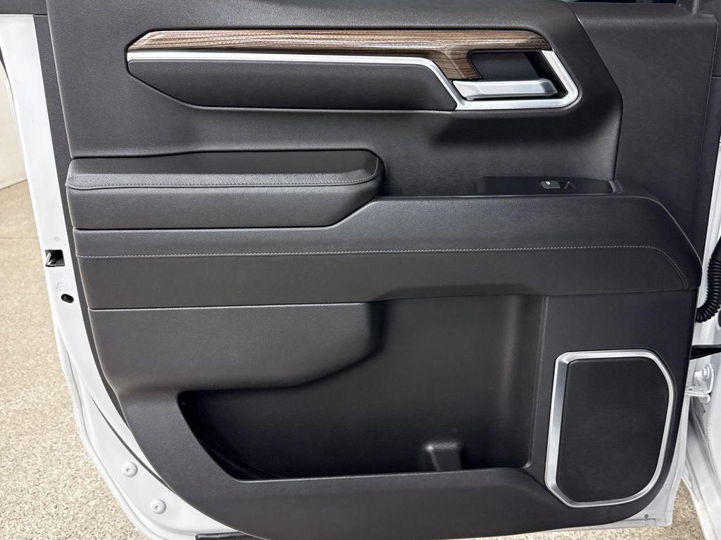 used 2022 Chevrolet Silverado 1500 car, priced at $29,997