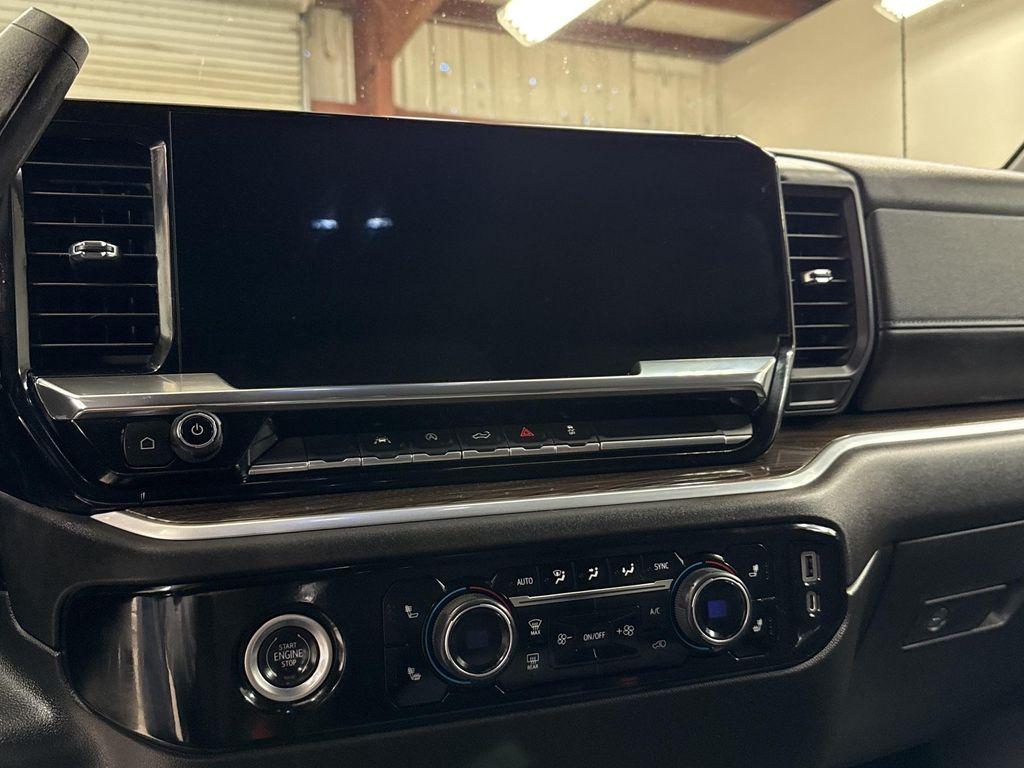 used 2022 Chevrolet Silverado 1500 car, priced at $29,997