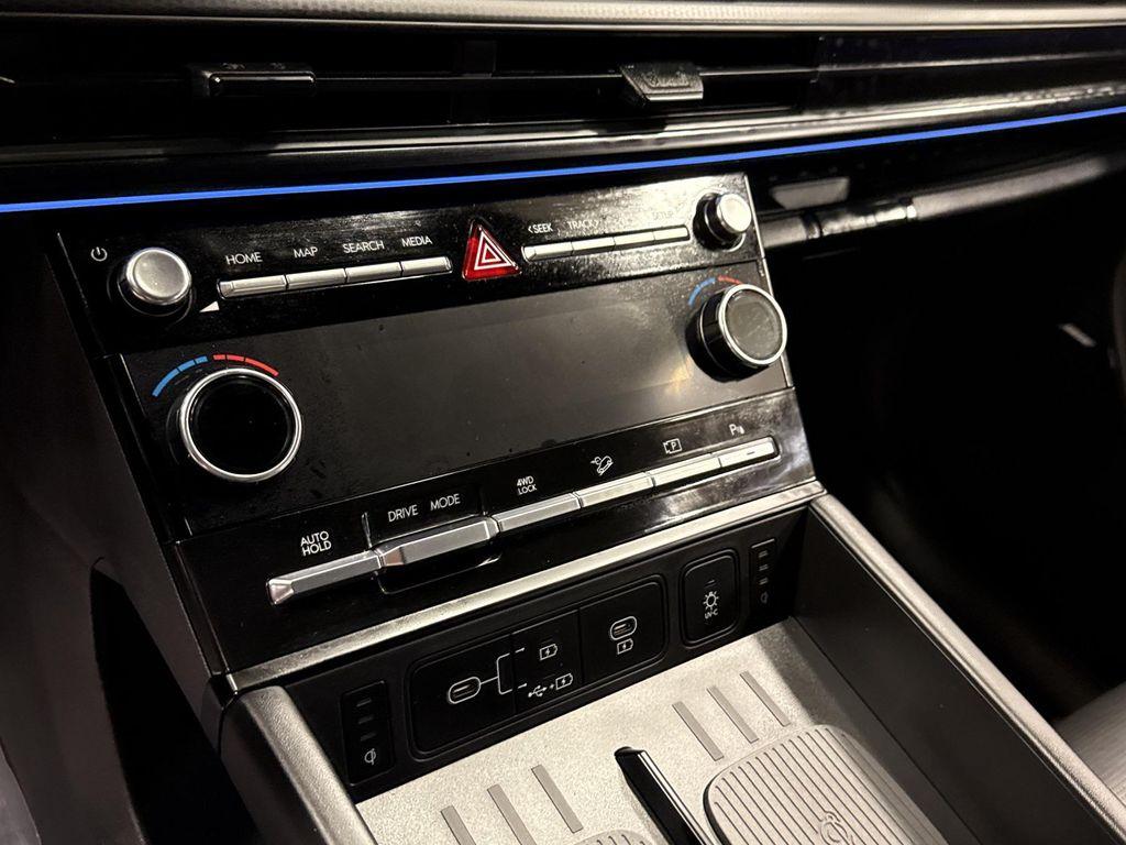 used 2024 Hyundai SANTA FE HEV car, priced at $42,497