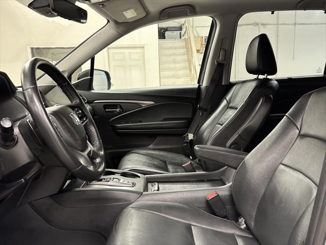 used 2022 Honda Pilot car, priced at $32,497