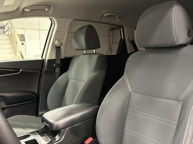 used 2020 Kia Sorento car, priced at $21,497