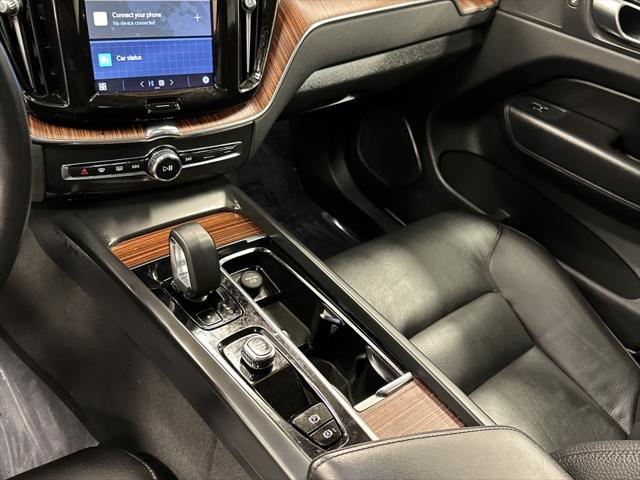 used 2023 Volvo XC60 car, priced at $31,997