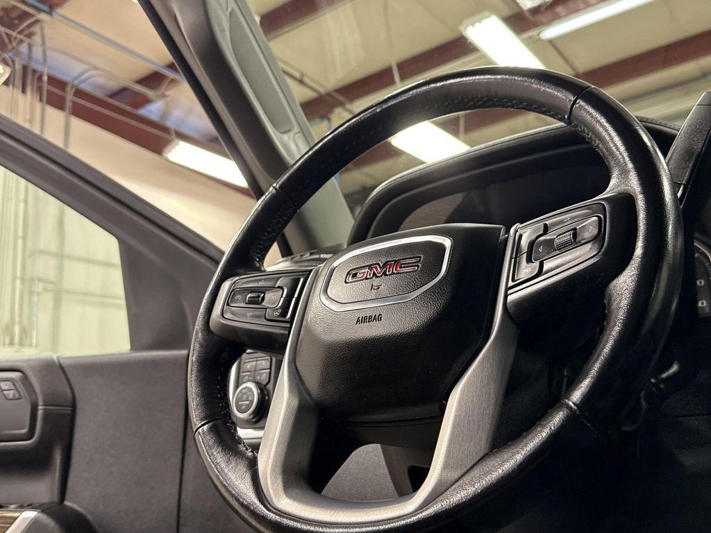 used 2022 GMC Sierra 1500 car, priced at $43,997