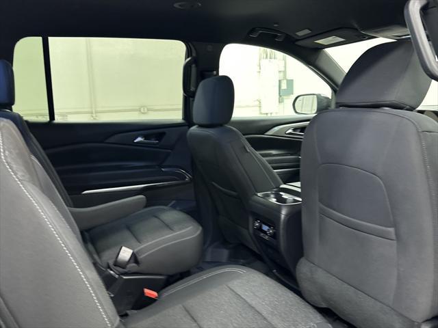 used 2025 Chevrolet Traverse car, priced at $37,997