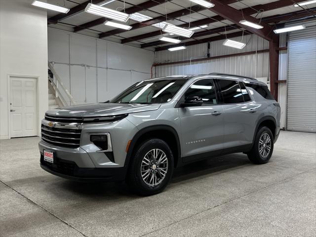 used 2025 Chevrolet Traverse car, priced at $37,997