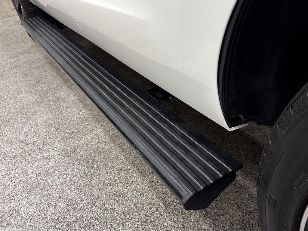 used 2024 Ford Expedition car, priced at $62,797