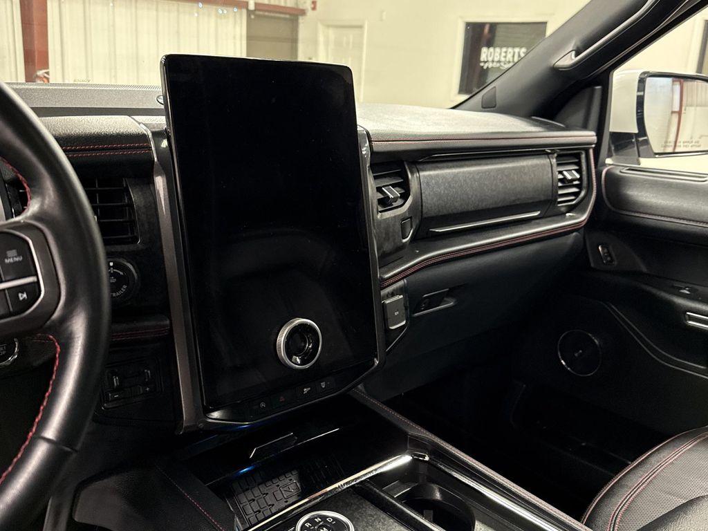 used 2024 Ford Expedition car, priced at $62,797