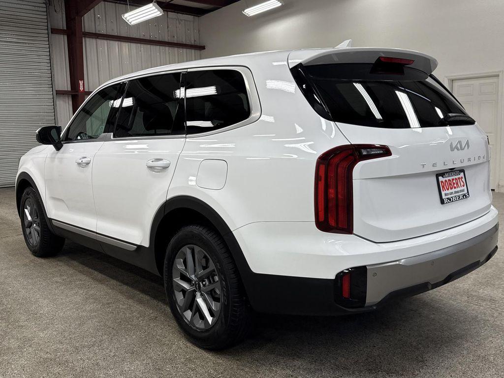 used 2024 Kia Telluride car, priced at $34,997
