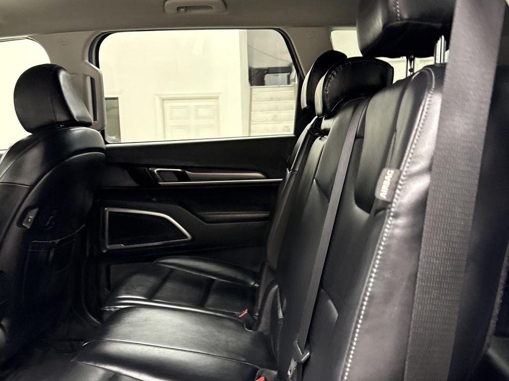 used 2024 Kia Telluride car, priced at $34,997