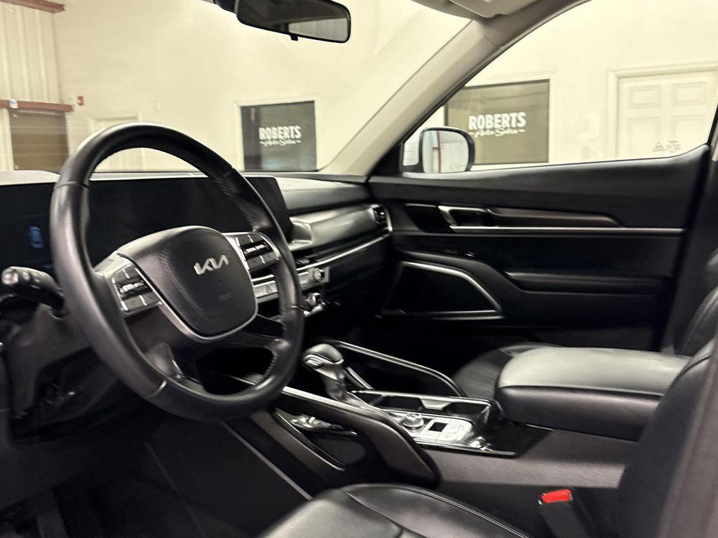 used 2024 Kia Telluride car, priced at $34,997