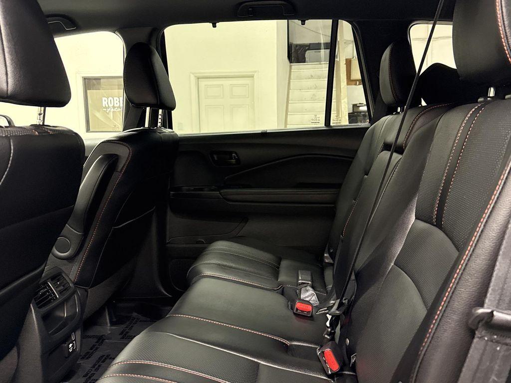 used 2022 Honda Passport car, priced at $33,497