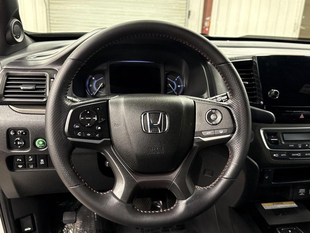 used 2022 Honda Passport car, priced at $33,497