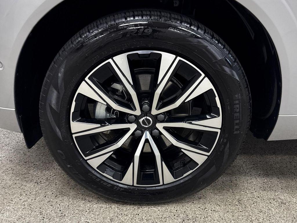 used 2025 Volvo XC60 car, priced at $34,997