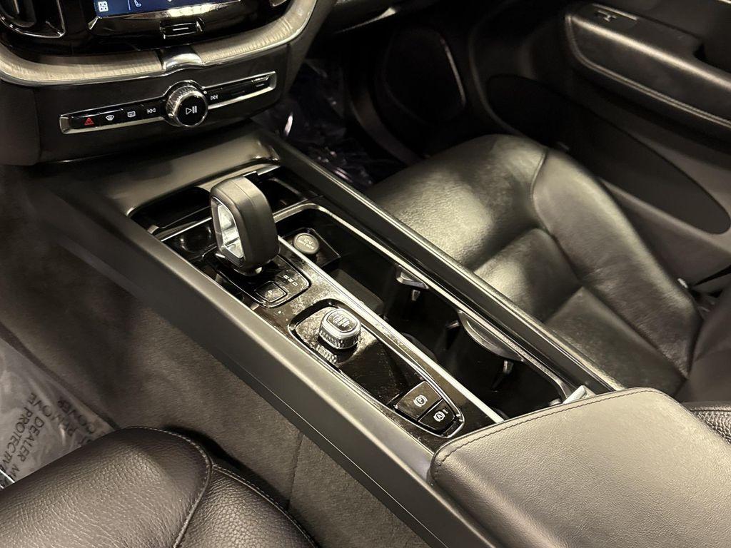used 2025 Volvo XC60 car, priced at $34,997