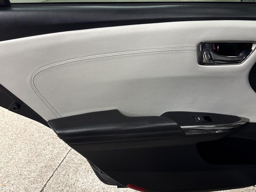 used 2018 Toyota Avalon Hybrid car, priced at $22,997