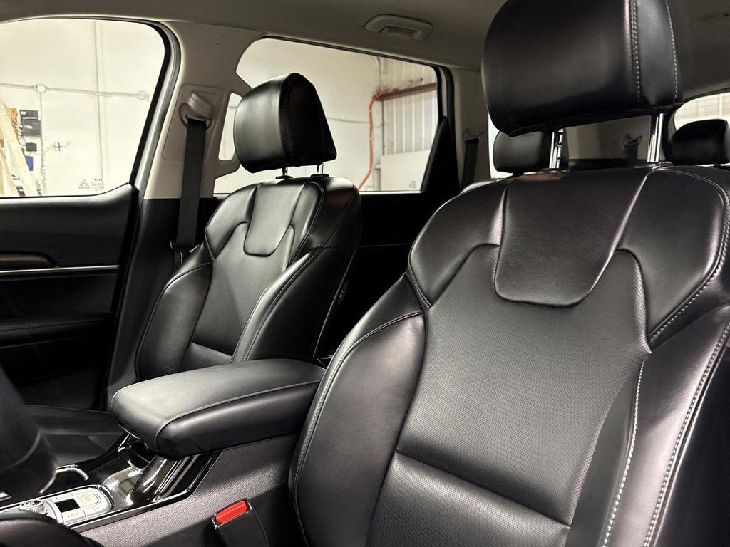 used 2024 Kia Telluride car, priced at $36,797