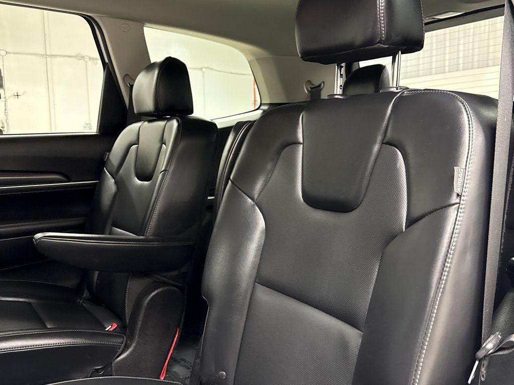 used 2024 Kia Telluride car, priced at $36,797