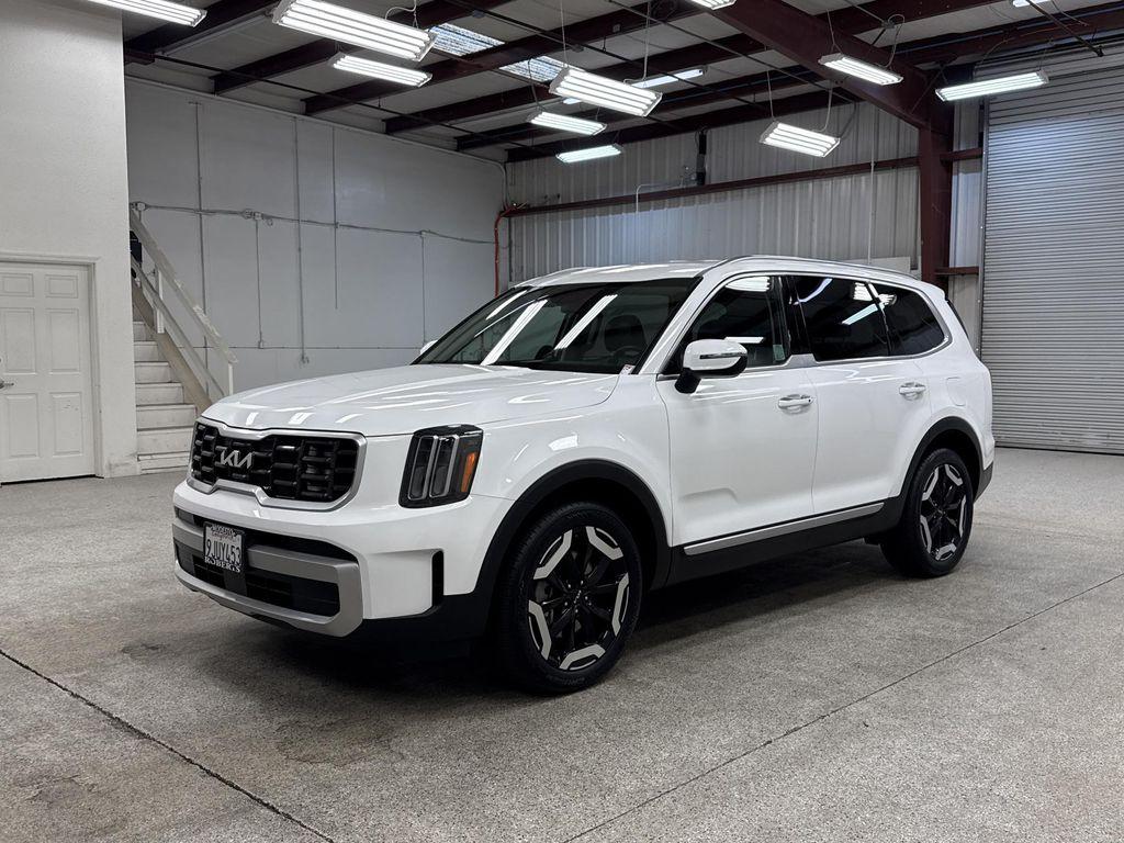 used 2024 Kia Telluride car, priced at $36,797