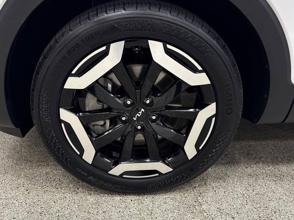 used 2024 Kia Telluride car, priced at $36,797