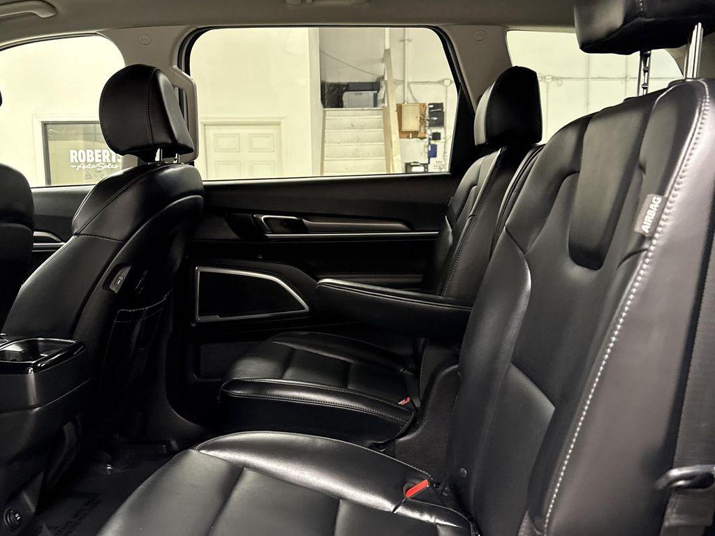 used 2024 Kia Telluride car, priced at $36,797