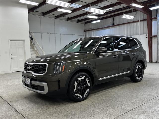 used 2023 Kia Telluride car, priced at $37,997