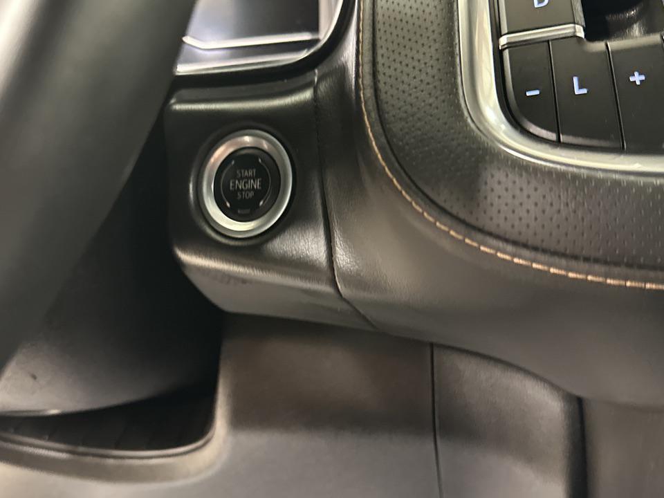 used 2024 GMC Yukon car, priced at $74,997