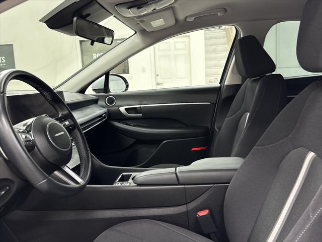 used 2024 Hyundai Sonata Hybrid car, priced at $25,997