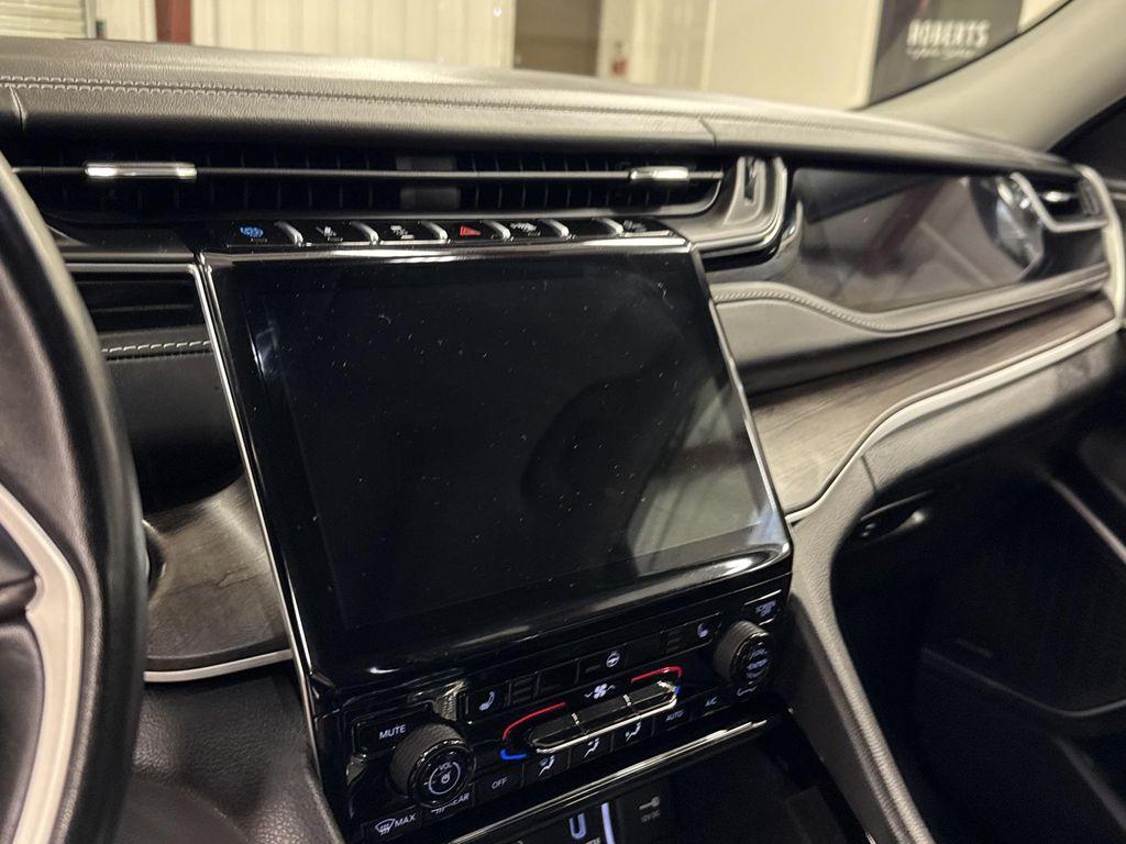 used 2022 Jeep Grand Cherokee 4xe car, priced at $27,997