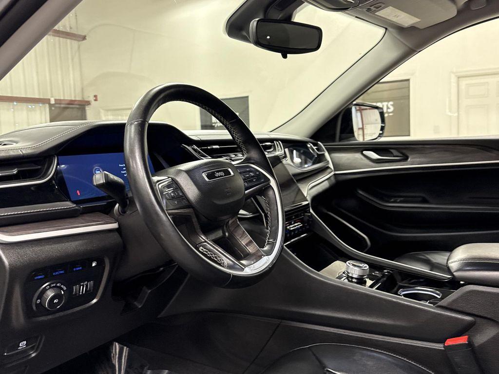 used 2022 Jeep Grand Cherokee 4xe car, priced at $27,997