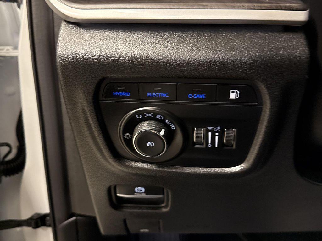 used 2022 Jeep Grand Cherokee 4xe car, priced at $27,997