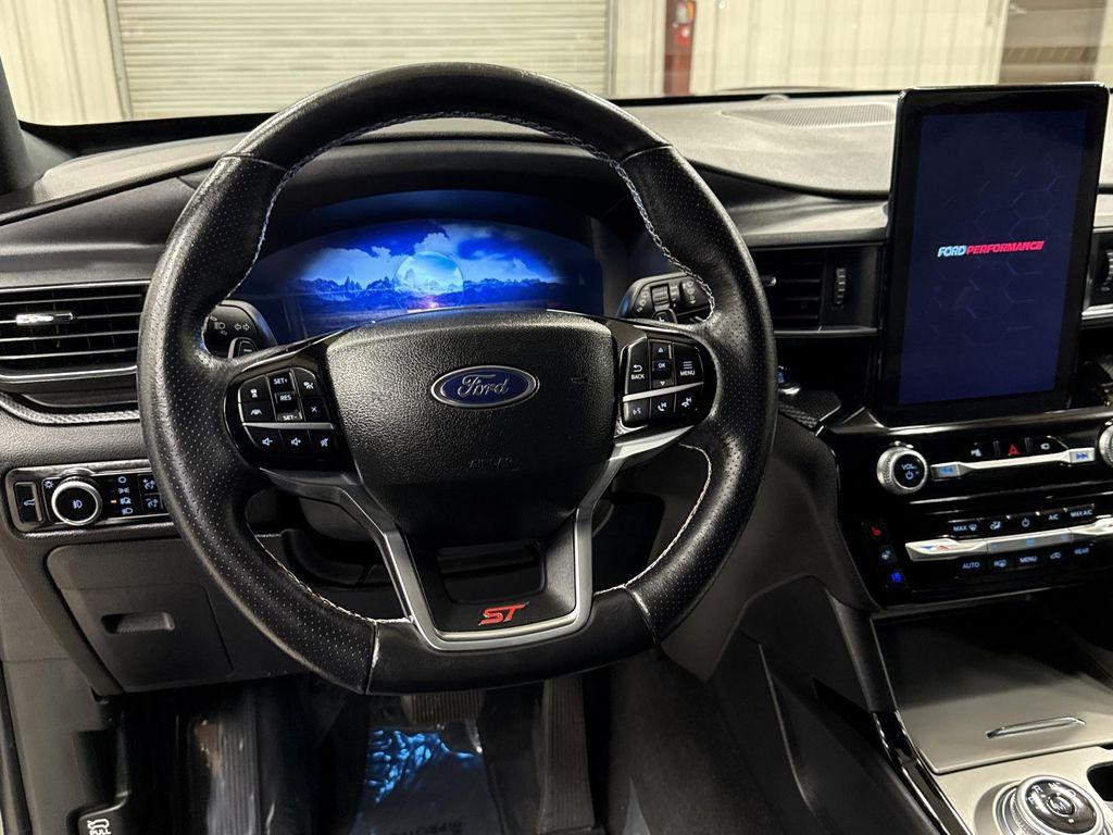 used 2023 Ford Explorer car, priced at $43,797