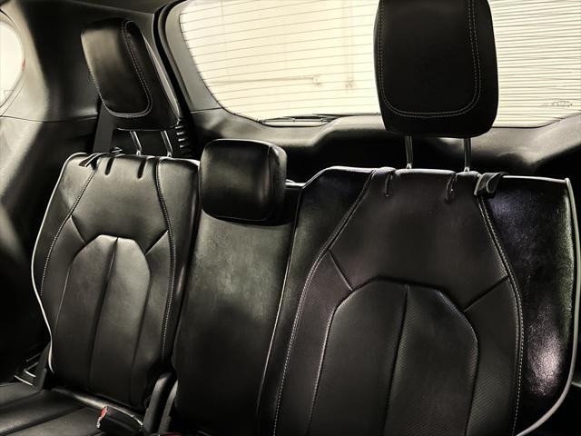 used 2023 Chrysler Pacifica Hybrid car, priced at $36,997