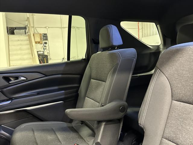 used 2025 Chevrolet Traverse car, priced at $38,997