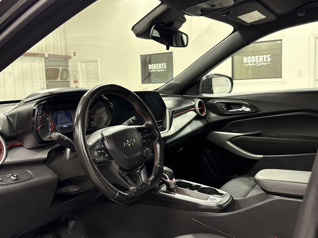 used 2024 Chevrolet Trax car, priced at $22,997