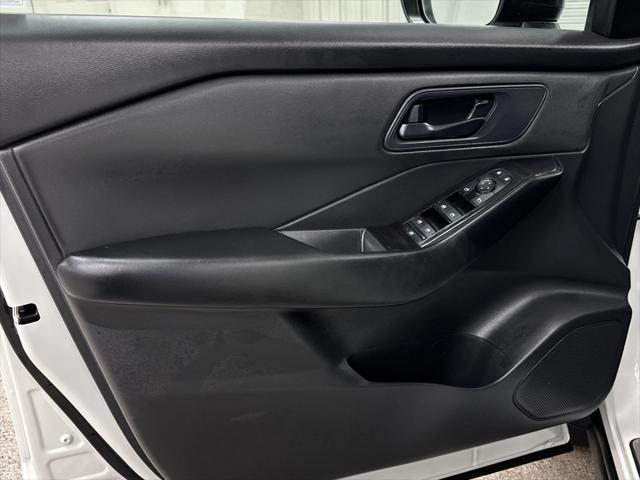 used 2024 Nissan Rogue car, priced at $23,997