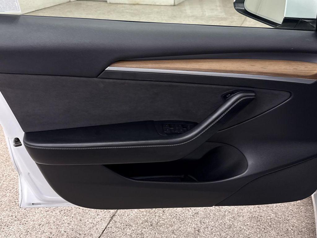 used 2022 Tesla Model 3 car, priced at $28,997
