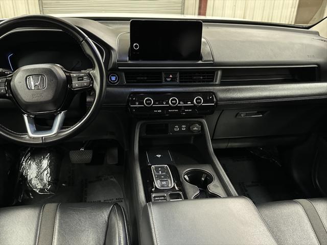 used 2023 Honda Pilot car, priced at $38,997
