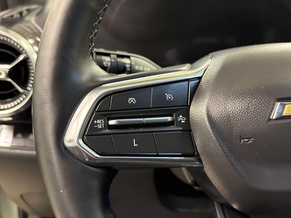 used 2025 Chevrolet Equinox car, priced at $28,997