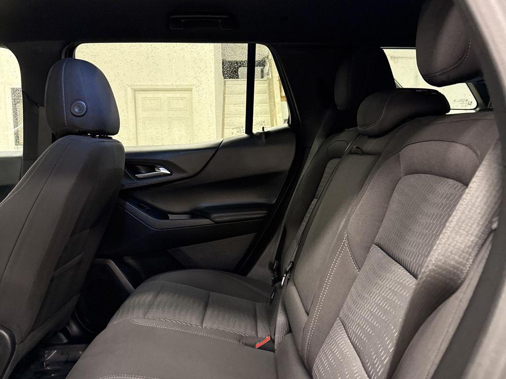 used 2025 Chevrolet Equinox car, priced at $28,997