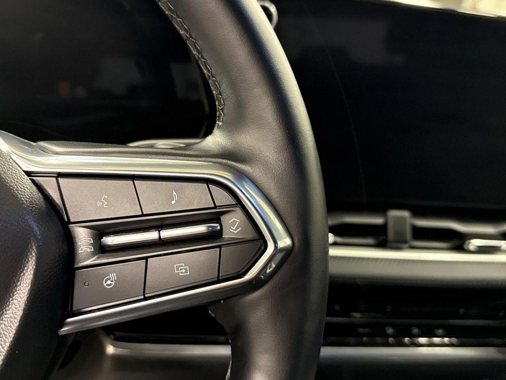 used 2025 Chevrolet Equinox car, priced at $28,997