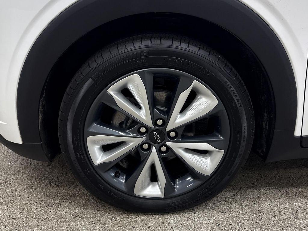 used 2023 Chevrolet Bolt EUV car, priced at $20,797