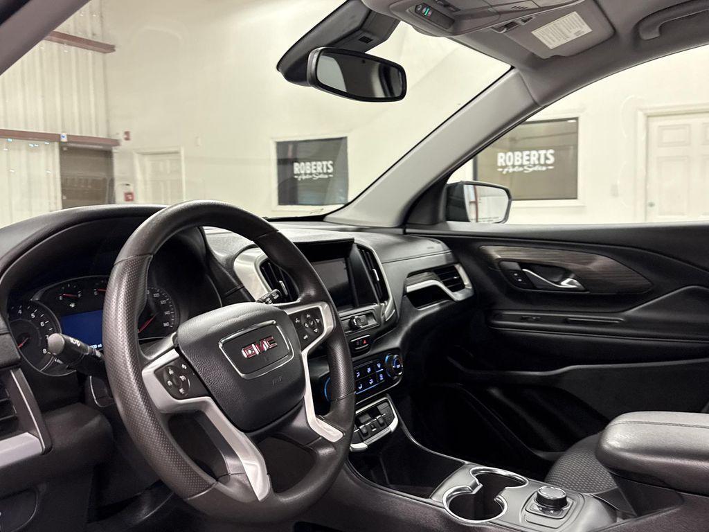 used 2024 GMC Terrain car, priced at $22,997