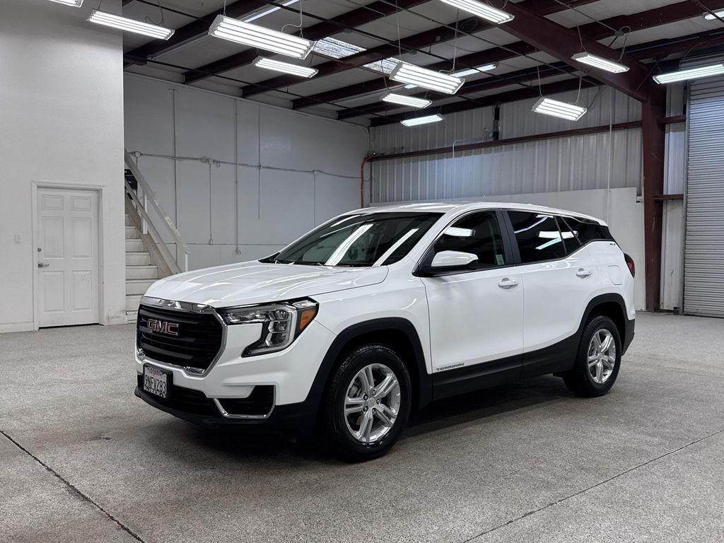 used 2024 GMC Terrain car, priced at $22,997